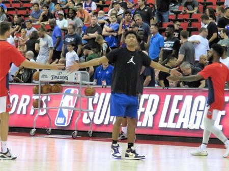 休養のため最終戦に出場しないことが決まった八村塁（撮影・小林信行）