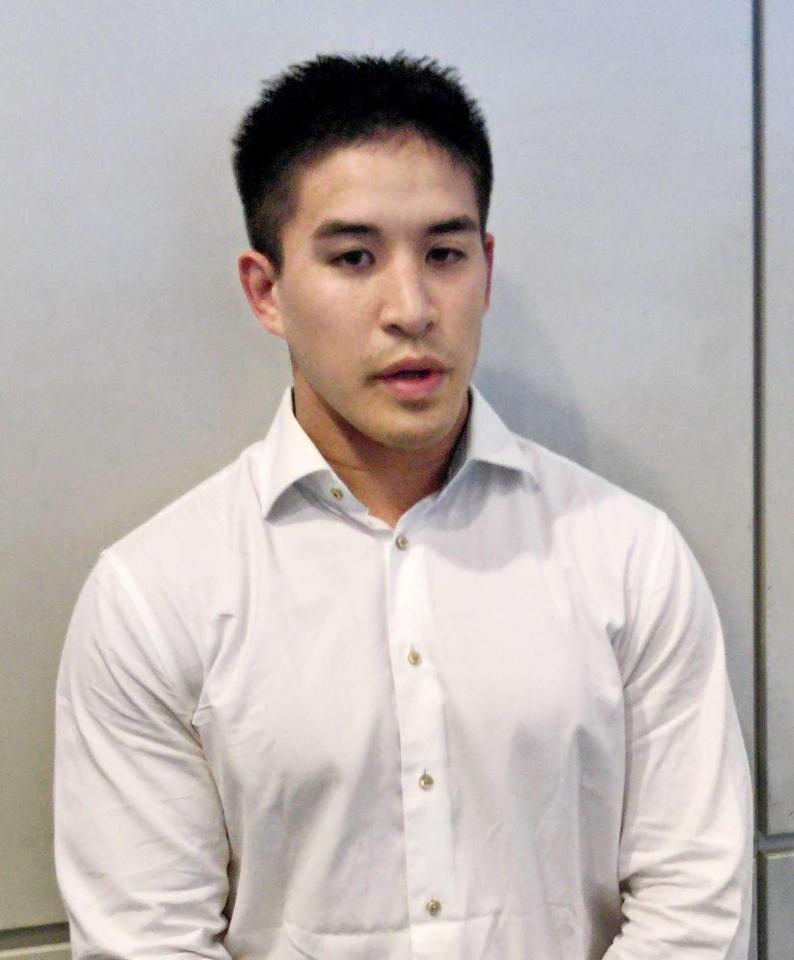 　遠征先のカナダから帰国したベイカー茉秋