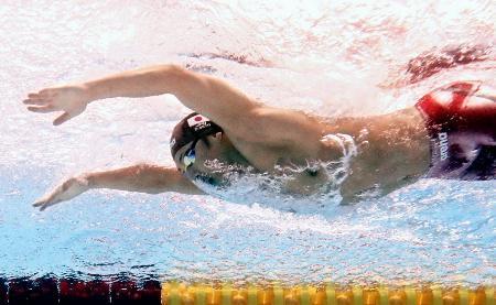 瀬戸、200mバタ予選2位 世界水泳