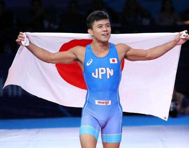 文田「金」　２年ぶりに世界王者「東京五輪で金メダル狙います」