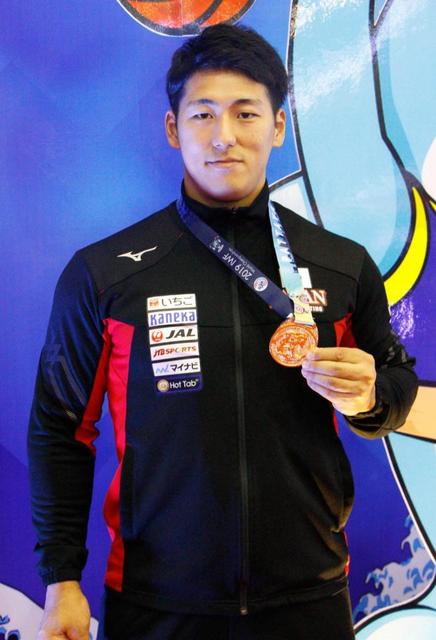 山本俊樹　男子８９キロ級４２年ぶり金　重量挙げ世界選手権で快挙