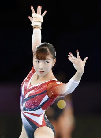 世界体操、寺本ら女子が会場練習団体の五輪枠獲得目指し
