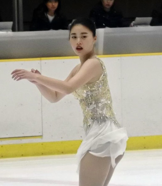 白岩優奈はｓｐ２位発進 完全ではないけど 体調不良乗り越え スポーツ デイリースポーツ Online