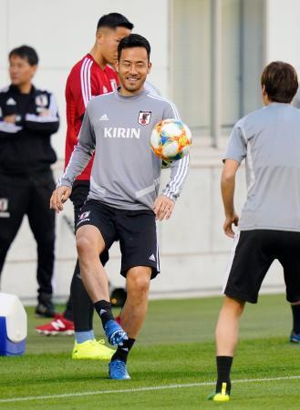 サッカー日本代表２３選手そろう吉田ら合流、１０日にＷ杯予選