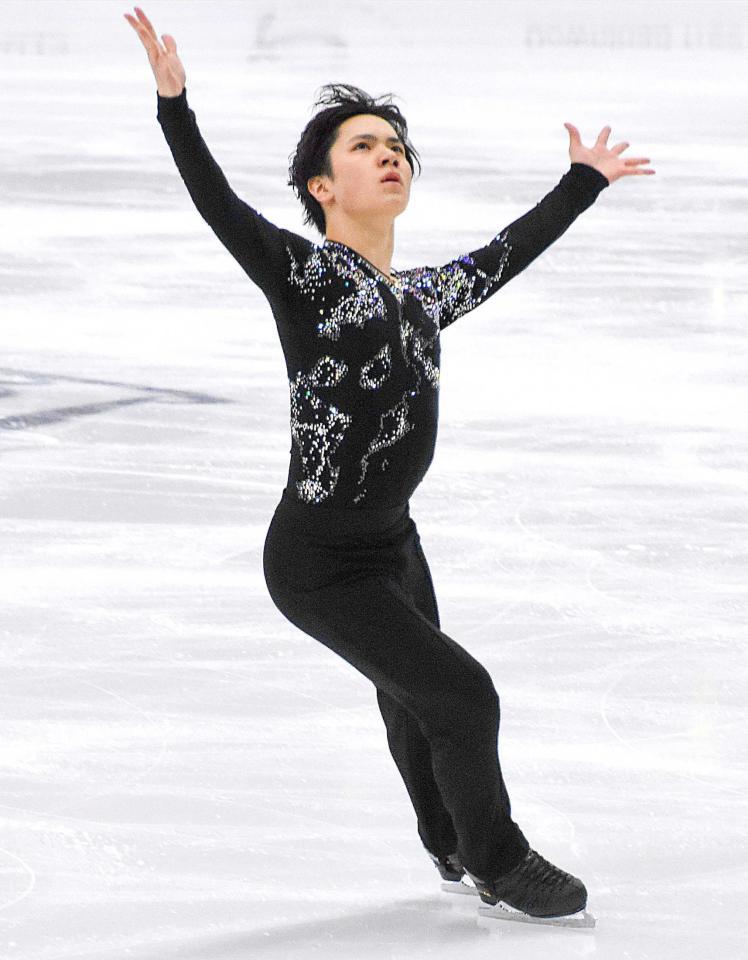 　男子フリーで演技する宇野昌磨（共同）