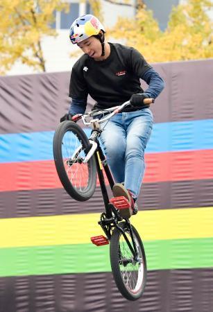 自転車、中村が２位で決勝進出世界選手権ＢＭＸパーク