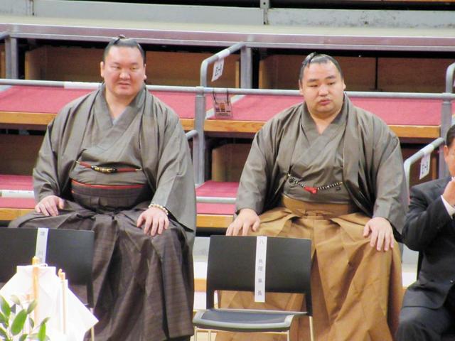 鶴竜、師匠の死去は「心の中にしまって」　部屋移籍後最初の本場所へ集中