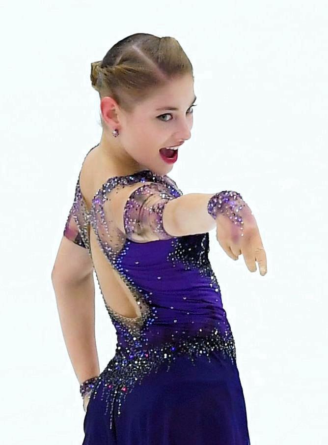 フリーを終えてフィニッシュを決めるコストルナヤ＝真駒内セキスイハイムアイスアリーナ（撮影・堀内翔）