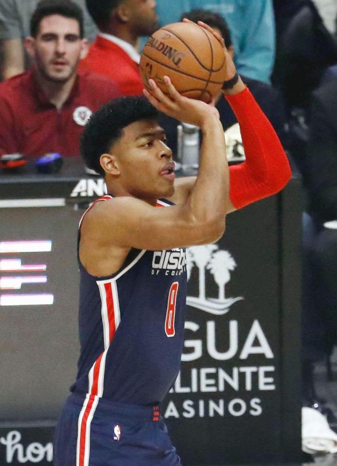 クリッパーズ戦の第１クオーター、シュートを決めるウィザーズの八村＝ロサンゼルス（共同）