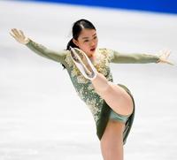 　公式練習を行う紀平梨花（撮影・中田匡峻）