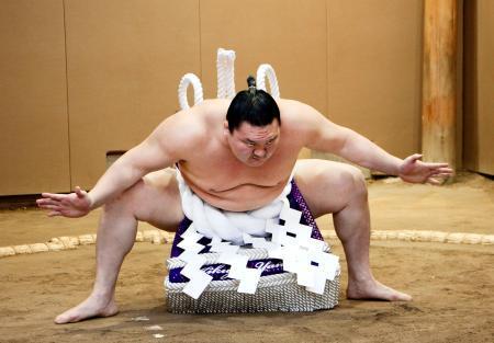 横綱白鵬、綱打ちに臨む五輪開会式で土俵入り熱望
