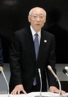 木村興治会長＝都内