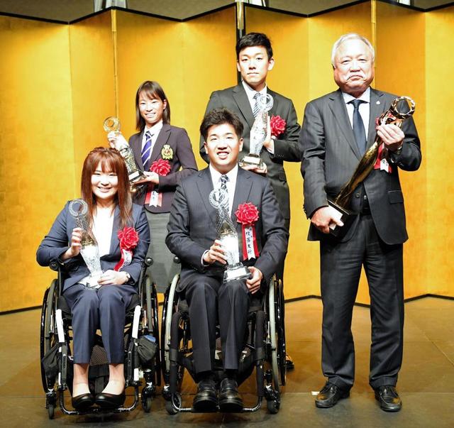 日本スポーツ賞　大賞はラグビー日本代表　リーチ「トップリーグでも熱い試合を」