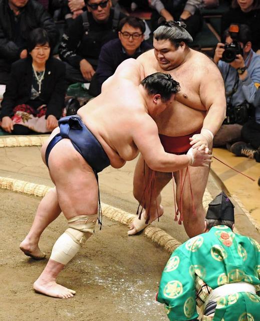 高安“崖っぷち”の５敗目…大関復帰は残り全勝が条件　北勝富士は５勝３敗