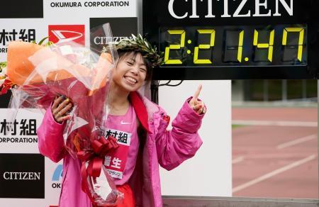 女子マラソン、松田が五輪に前進大阪国際、設定記録突破し優勝