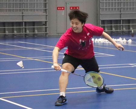 バド山口茜、五輪出場へ意気込み熊本で練習公開