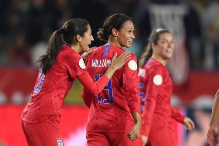 サッカー、米国とカナダが五輪へ女子の北中米カリブ海予選