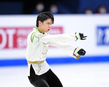フリーで華麗な演技を見せる羽生結弦＝韓国ソウル（撮影・堀内翔）