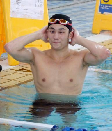 競泳、佐藤が２分６秒台へ自信平泳ぎで五輪狙う１９歳