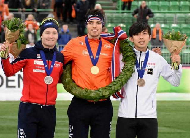 スピードスケート・一戸誠太郎が日本新で銅！男子２３年ぶりメダル