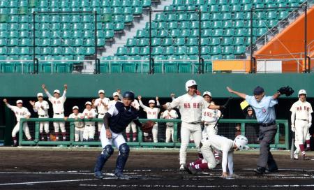 高校野球、春季沖縄大会が開幕球音戻る、３１日までは無観客