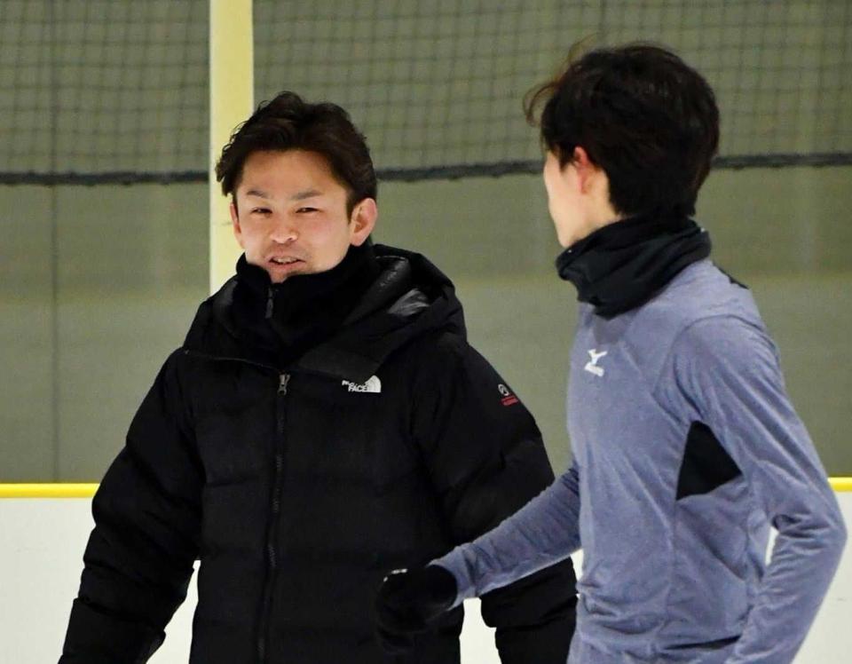 　平昌五輪前に田中刑事（右）を指導する林容疑者