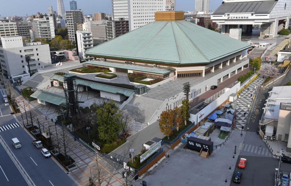 　夏場所の中止が正式決定した両国国技館