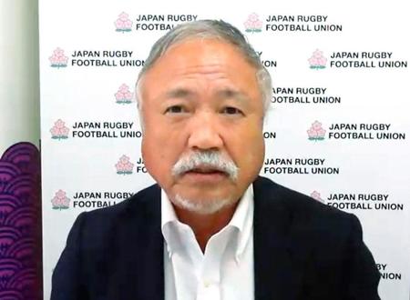 　オンラインで開かれた説明会でコメントする日本ラグビー協会の森重隆会長＝２４日
