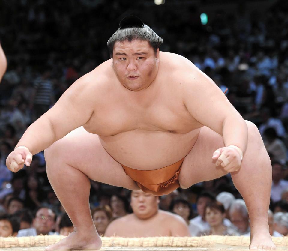 　７月場所での健闘を誓った御嶽海