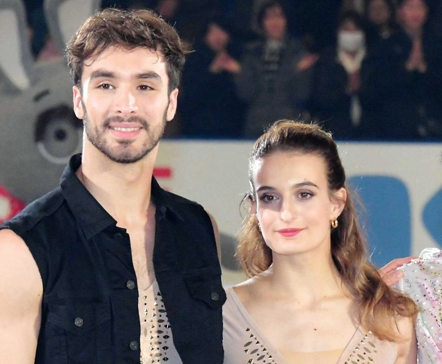 ｉｓｕアワード 最優秀プログラム賞はパパダキス シゼロン組の フェーム スポーツ デイリースポーツ Online