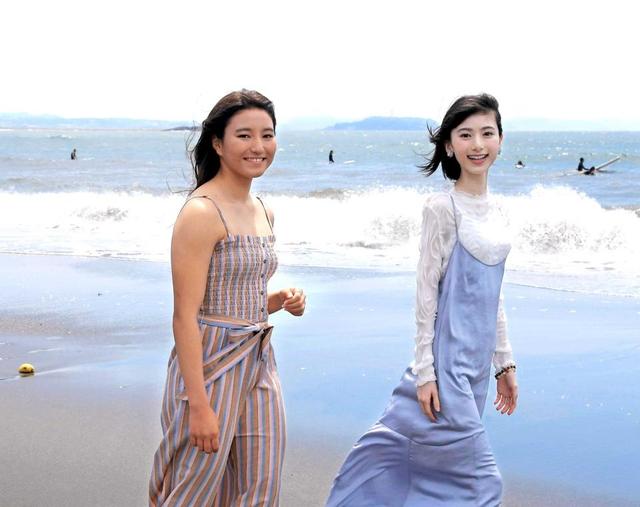 サーフィン松田詩野×女優池間夏海 波に乗る同級生対談 試合もお芝居も大事なのは
