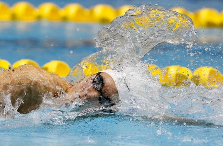　男子２００メートル自由形　力泳する松元克央（代表撮影）