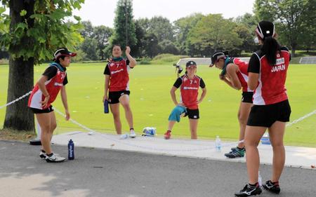 　合宿を行う女子日本代表（日本ラグビーフットボール協会提供）