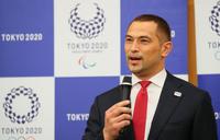 スポーツ庁長官就任内定の発表を受けて取材に応じる室伏広治氏（代表撮影）