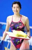 練習を終えて引き揚げる池江璃花子（代表撮影）