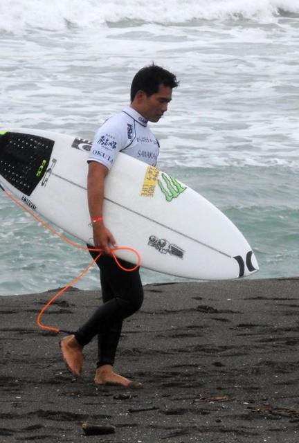 サーフィン・大原洋人が圧巻の１位通過「いい波に乗れた」