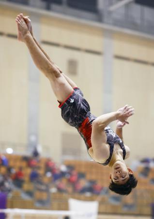 体操、橋本が個人総合初Ｖで４冠全日本学生、最終日