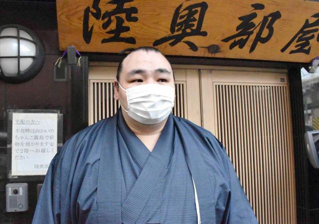 鶴竜が日本国籍取得「やっとかあ」名前は本名のまま　日本相撲協会に残る資格得た