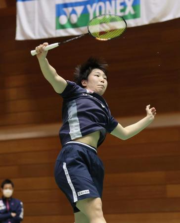 女子シングルス２回戦でプレーする山口茜（代表撮影）