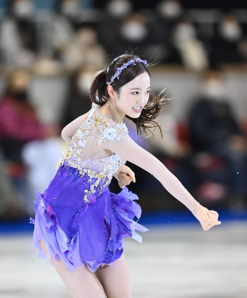 本田真凜が笑顔で復帰 激励の拍手浴びる １２月の全日本は めまい で欠場 スポーツ デイリースポーツ Online