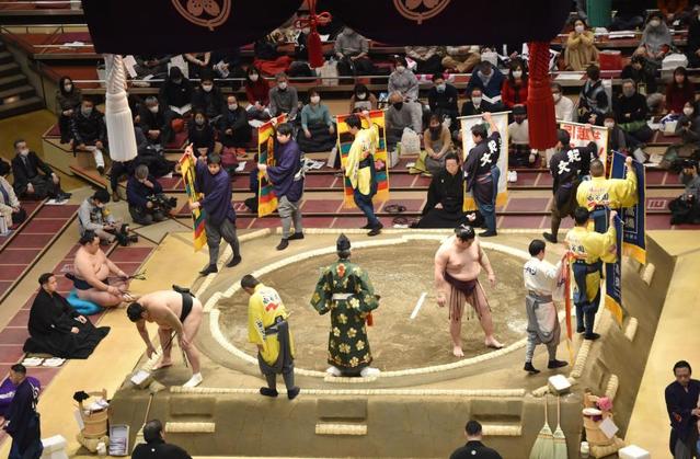 大相撲　緊急事態宣言、力士休場で懸賞「１００本キャンセル」も先場所より増加