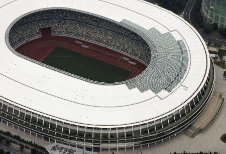 　東京五輪・パラリンピックの開閉会式が行われる国立競技場
