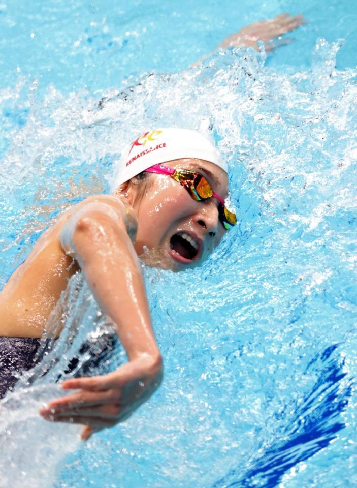 女子１００メートル自由形で４位となった池江璃花子＝東京辰巳国際水泳場（代表撮影）