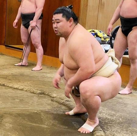 　稽古を再開した正代（日本相撲協会提供）