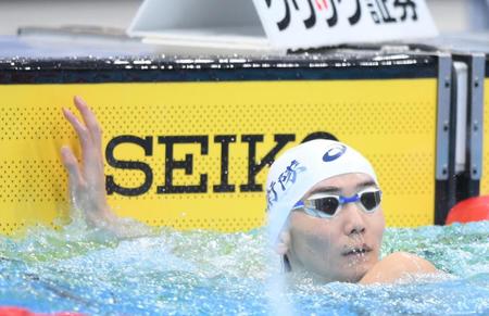 　男子２００メートル自由形予選　全体１位で決勝進出を果たした江原騎士（撮影・堀内翔）