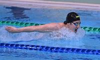 男子２００メートルバタフライ決勝で力泳する瀬戸大也（代表撮影）