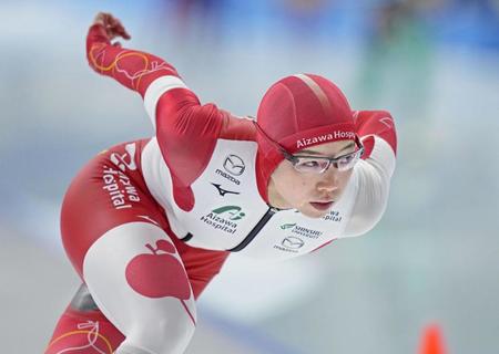 　女子５００メートルで優勝した小平奈緒