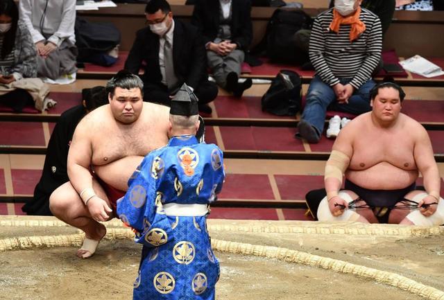 単独トップ高安が２敗キープ、照ノ富士は９勝目で大関復帰目安に到達