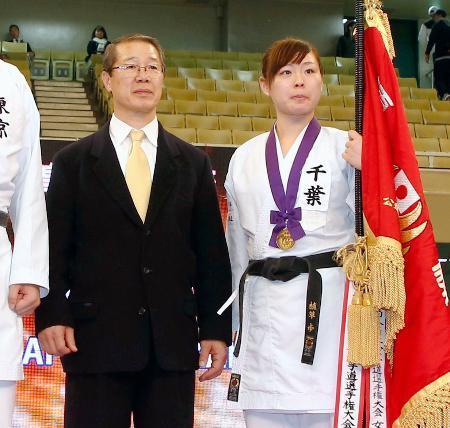 竹刀で植草選手の目負傷と認定空手連盟、香川強化委員長処分へ