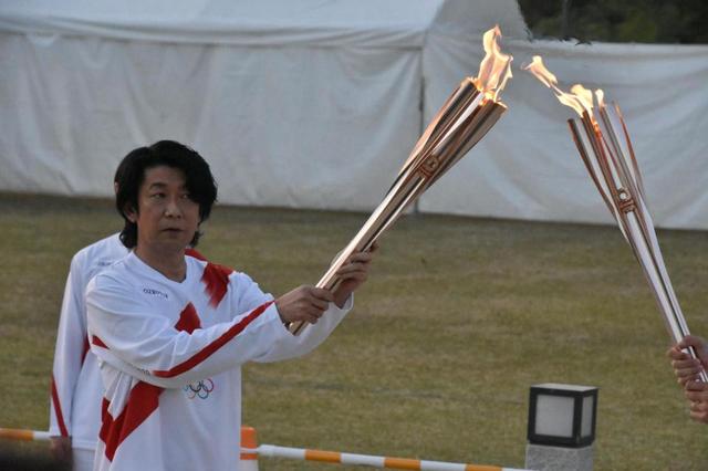 愛媛県で聖火リレー　土佐礼子さん「笑顔で点火することができて幸せ」